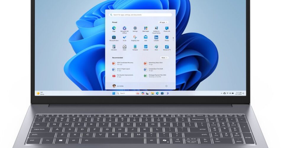 Lenovo Ideapad Slim 3 16IRH10 Intel Core I5 13420H 16GB 1TB SSD Freedos 16" WUXGA Taşınabilir Bilgisayar 83K2001UTR